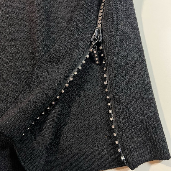 St. John Evening Rhinestone Zipper Stretch Skirt size 10 - Picture 6 of 12